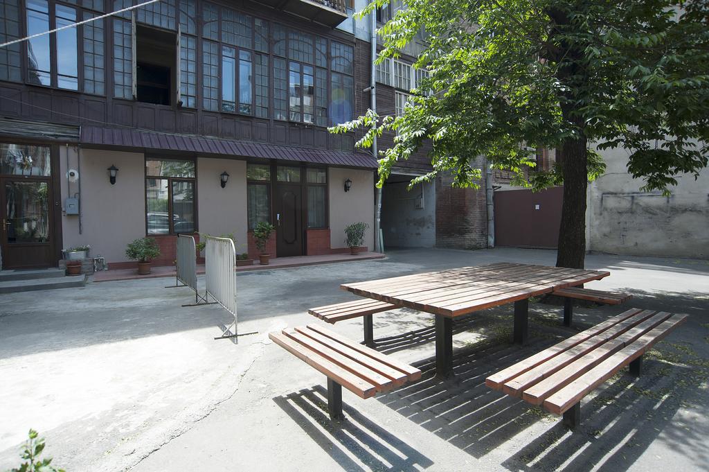 Apartment In Purtseladze Street Tbilisi Zewnętrze zdjęcie